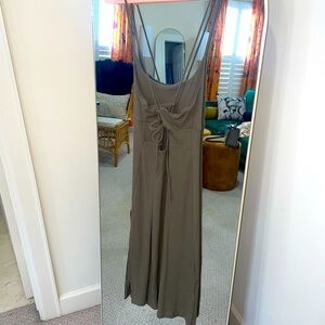 Olive green tie back Halara Dress 🐍🥝💚